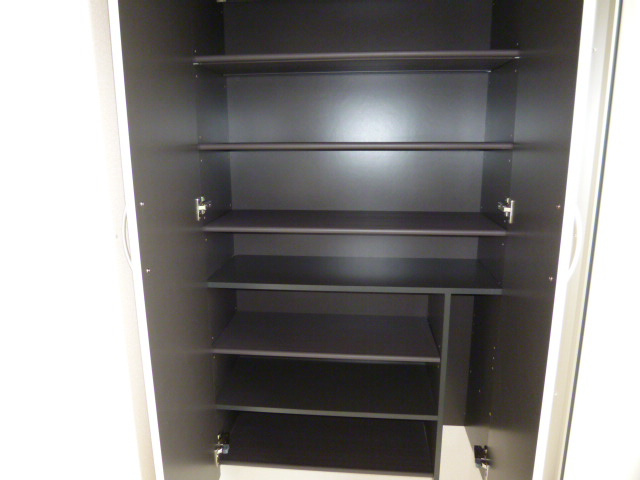 フォーリーフの玄関|シューズボックス