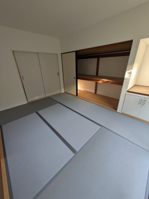 【和室】 | 中古一戸建　高知市一宮東町4丁目（リノベ） | 1階和室・仏間