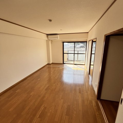 【居間・リビング】 | サンマリン日辨