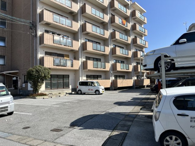 【駐車場】 | サンマリン日辨