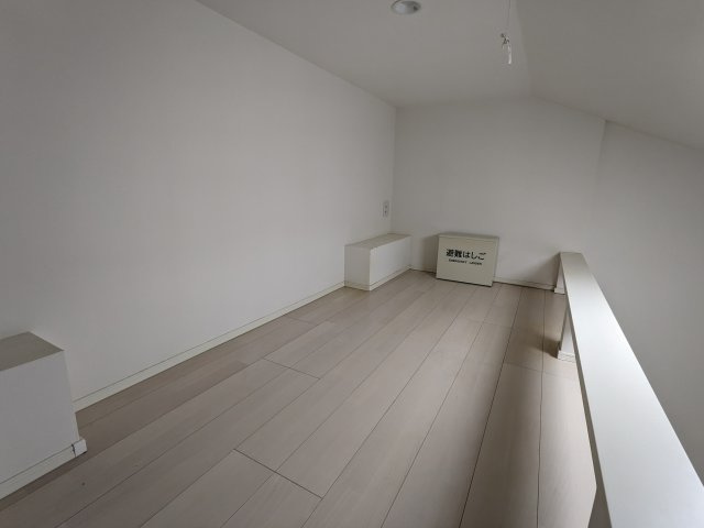 マルズモリシタの内装