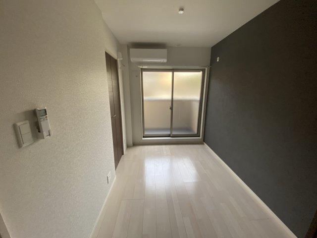 F asecia propusの子供部屋