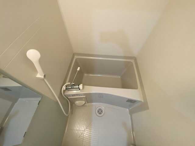 F asecia propusの浴室