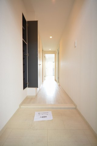 海老江サンライズの玄関|※別号室参考写真