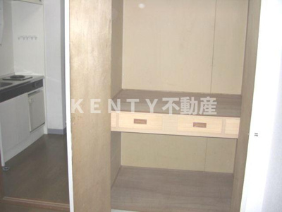 【収納】 | ハイツ原 | 小物を収納するのに便利です