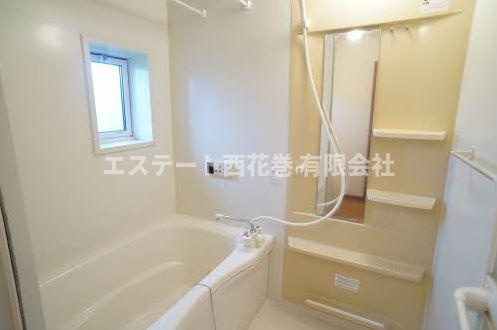 プラザカナン弐番館の浴室