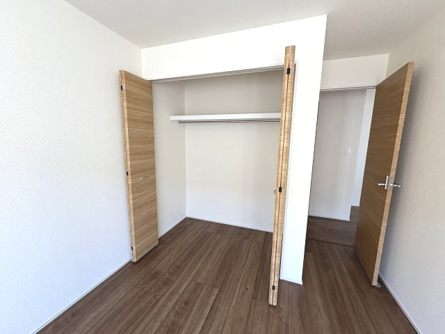 【収納】 | 福岡市南区屋形原4丁目　1号棟（全2棟）【仲介手数料無料・0円】 | 現地写真。