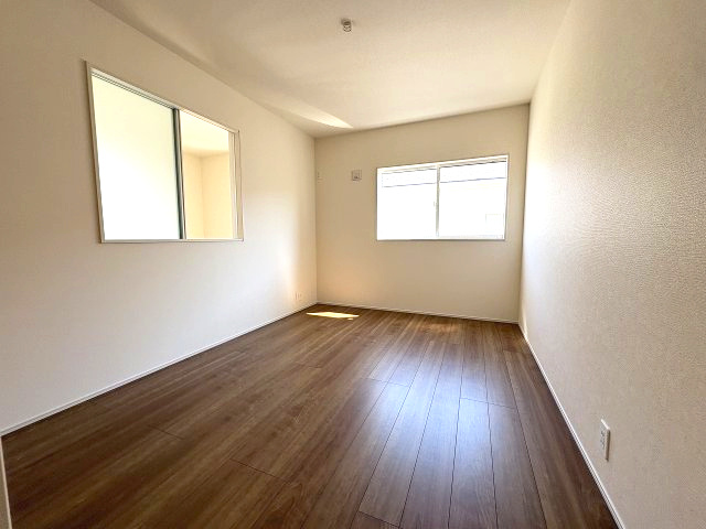 【子供部屋】 | 福岡市南区屋形原4丁目　1号棟（全2棟）【仲介手数料無料・0円】 | 現地写真。