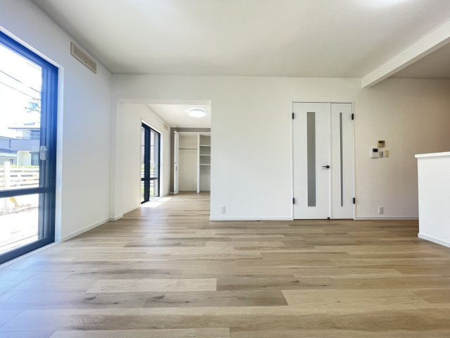 ゆりのき台1丁目　戸建ての居間・リビング