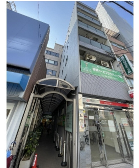 ケーズスクエアビルの外観