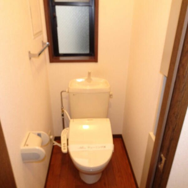 パイニーメゾン清澄のトイレ