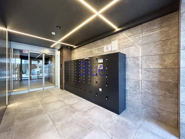 【エントランス】 | スクエアシティ鶴見市場