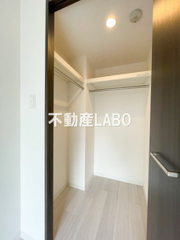 セオリー大阪ルチアの収納