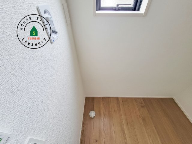 熊本市北区室園町第1-5棟（2号棟）　のランドリースペース|ランドリースペースとなります。広々して有効的にご使用できます。 