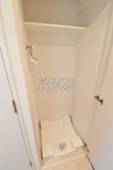 【設備】 | エスリードレジデンス大阪ウエストコート | 洗濯機置場