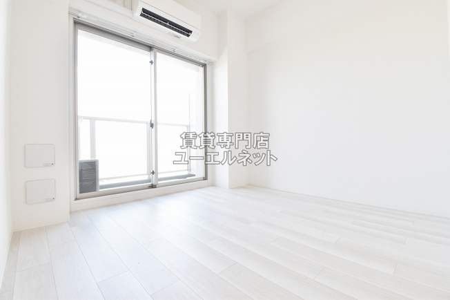 【居間・リビング】 | エスリードレジデンス大阪ウエストコート | 洋室6.0帖