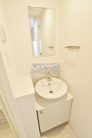 【洗面所】 | エスリードレジデンス大阪ウエストコート | 独立洗面台