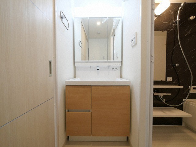 フェリーチェヴィータの独立洗面台