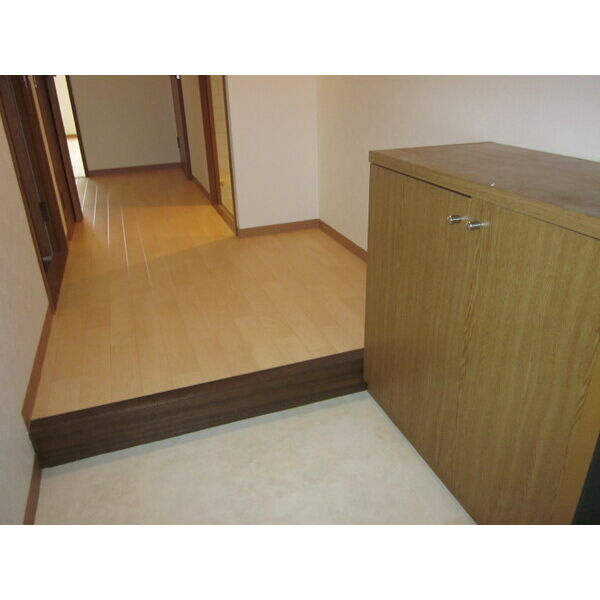 ブルージュ摂津の内装