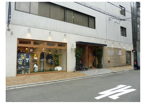 シゲマツビルの外観