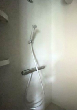 谷田貝ビルのシャワールーム