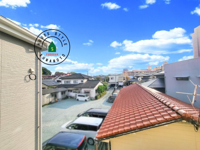 熊本市北区室園町第1-5棟（4号棟）　の展望|窓から緑が見える物件も魅力的です。