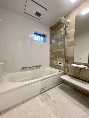 杉並区桃井2丁目　新規リフォーム済　2015年築　中古戸建の玄関