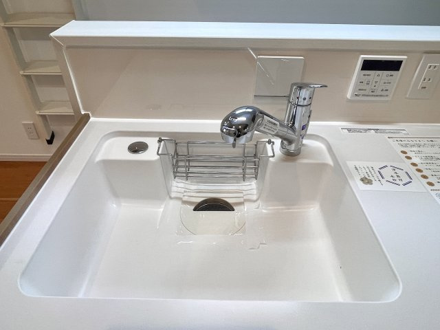 杉並区桃井2丁目　新規リフォーム済　2015年築　中古戸建のキッチン