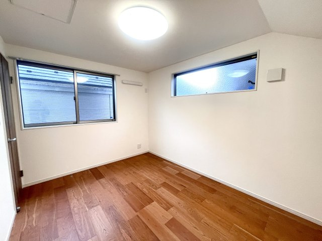 杉並区桃井2丁目　新規リフォーム済　2015年築　中古戸建の洋室