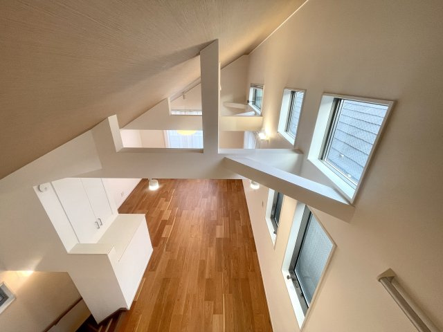 杉並区桃井2丁目　新規リフォーム済　2015年築　中古戸建の居間・リビング