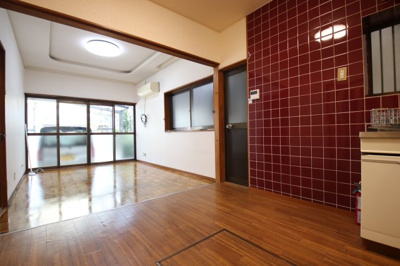 【居間・リビング】 | 堺市美原区阿弥戸建