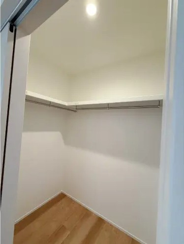 佐伯区皆賀１丁目　№35974の収納|2階洋室8帖内収納
約2帖あるので大容量収納可能◎