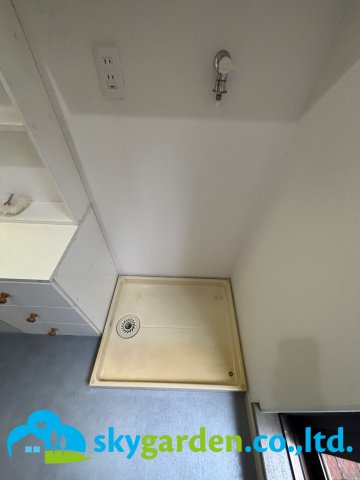 キャッスル東海大学前第二ガーデンテラスＤ棟のランドリースペース