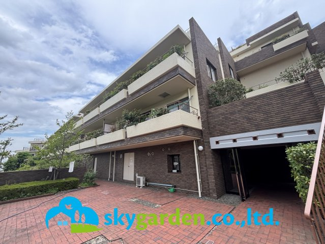 キャッスル東海大学前第二ガーデンテラスＤ棟の外観