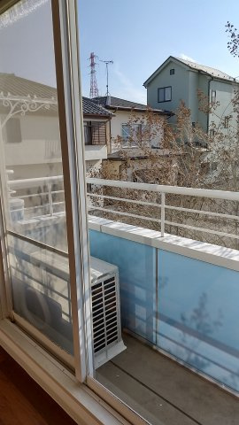 【バルコニー】 | ファミール河本 | ※写真は別の部屋です