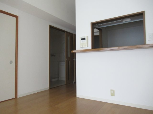 HAT神戸・脇の浜２ＬＤＫの居間・リビング|ゆったりとしたリビングです