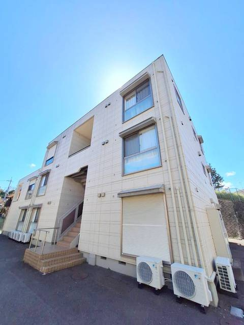 トラフィコ新横浜の外観