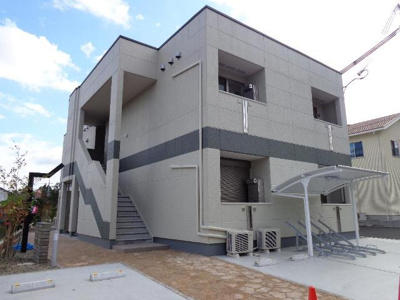 【外観】 | コモンサージ | 外観写真（昼）