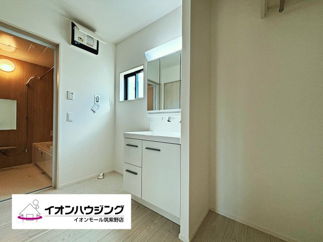 三養基郡基山町大字小倉11期２号棟