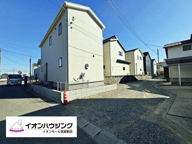 三養基郡基山町大字小倉11期２号棟