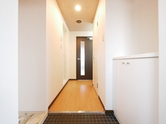 カシェット緑橋の玄関