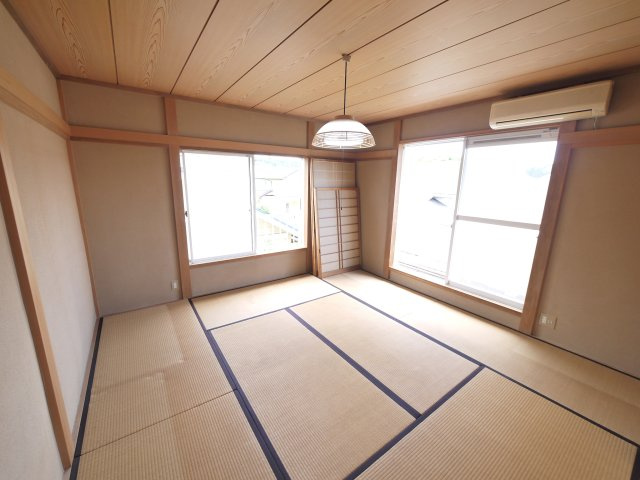 茂原市緑ヶ丘2　中古戸建の和室|敷地約80坪３LDK 駐車2台可能  都市ガス上下水 緑ヶ丘分譲地内 スーパーせんどう徒歩約4分