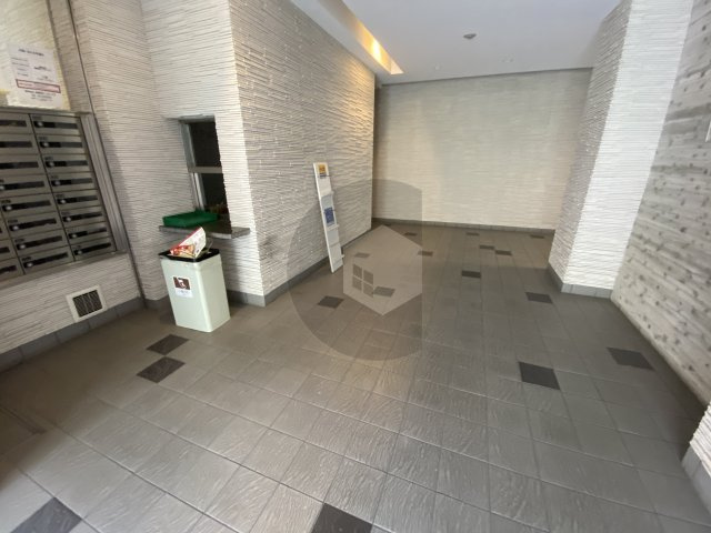 アンギンルマのロビー