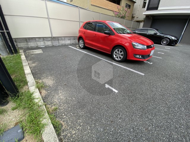 アンギンルマの駐車場