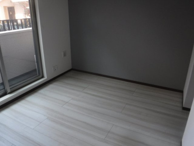 【洋室】 | ルーナクレシェンテ新丸子