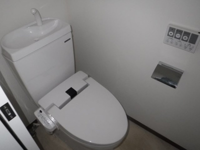 【トイレ】 | ルーナクレシェンテ新丸子