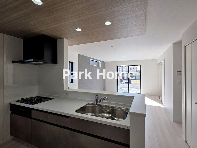 香南市野市町西野 5期1棟 新築戸建てのキッチン