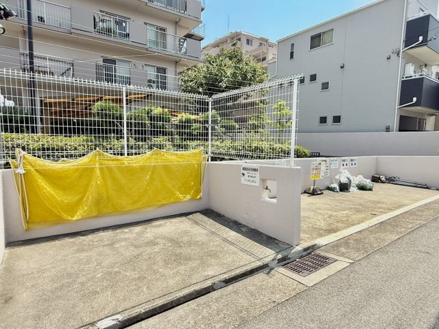 魚崎レックスマンション壱号棟のその他共用部分|敷地内ゴミステーション