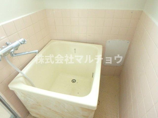 ビブレ下三栖の浴室|落ち着いた空間のお風呂です