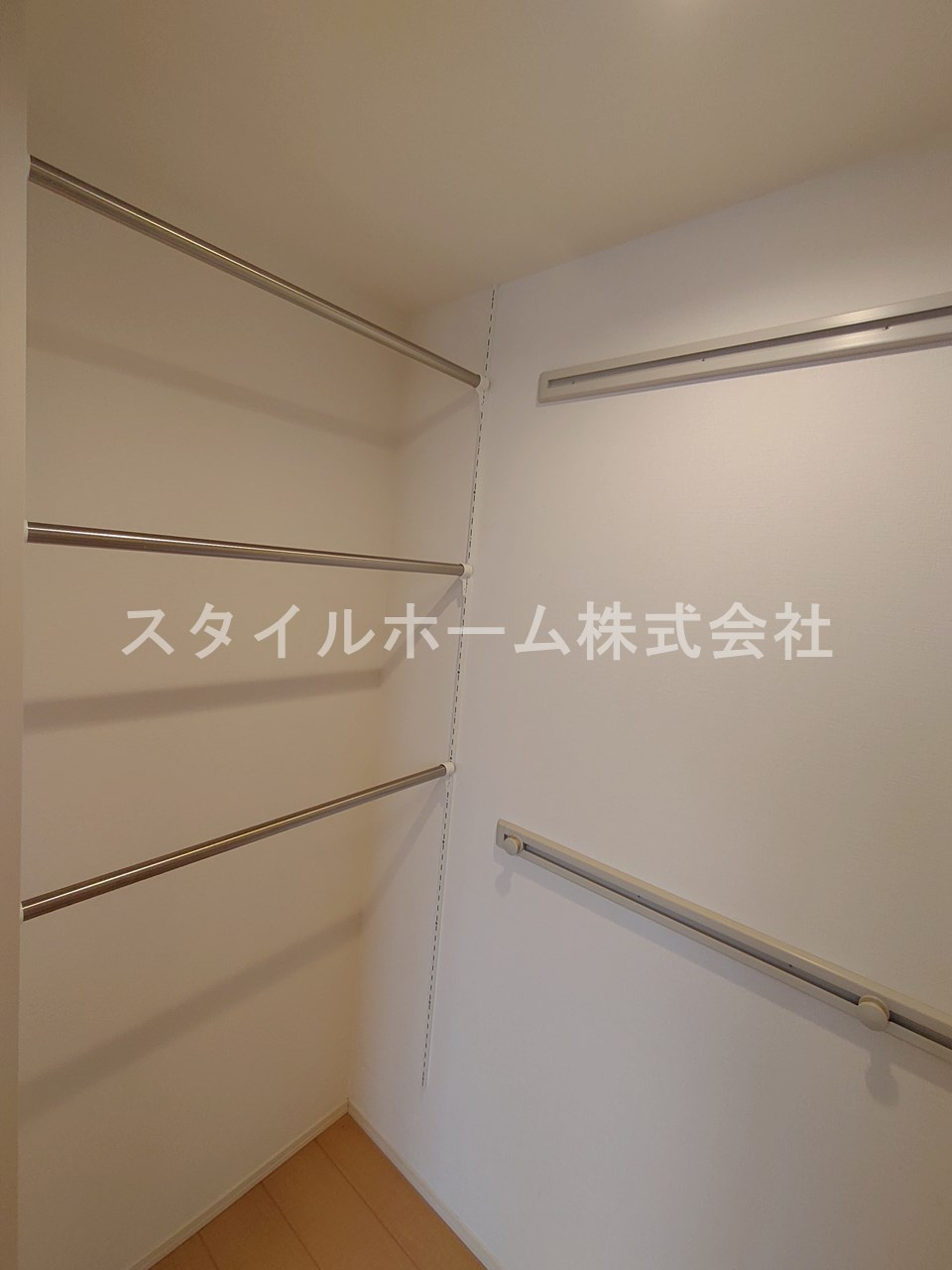 グラン　シャリオＢの収納|別部屋写真です。